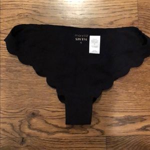 Marysia Scallop Black Bikini Bottoms